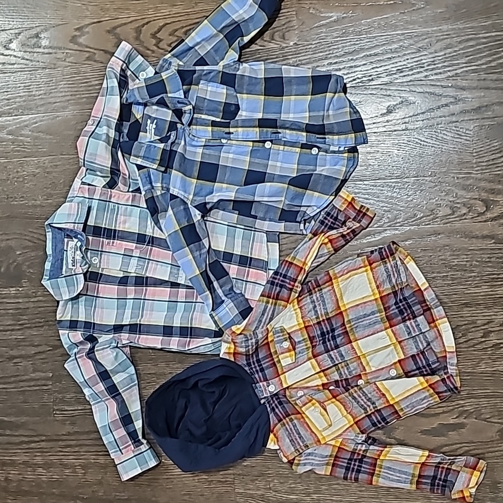 3 PC l/s plaid button downs size 3t/4t